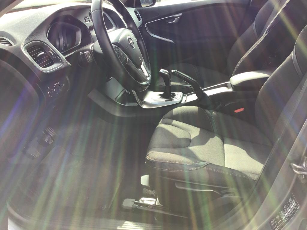 Volvo V40 cross country 2.0 t3 nordic+