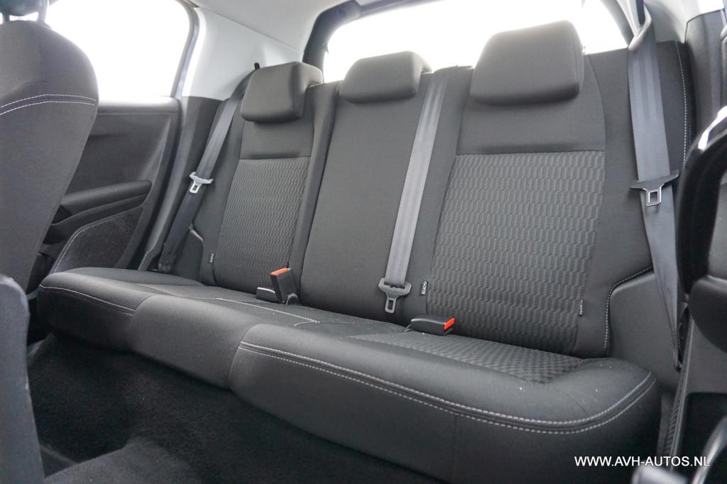 Peugeot 208 1.2 puretech blue lion