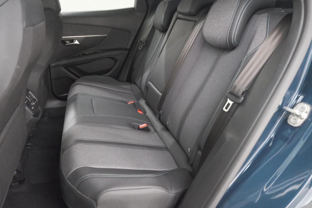 Peugeot 3008 1.6 hybrid 225 allure | camera | dodehoekdetectie | apple carp