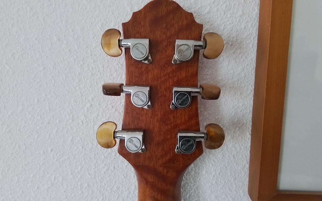 Akoestische gitaar