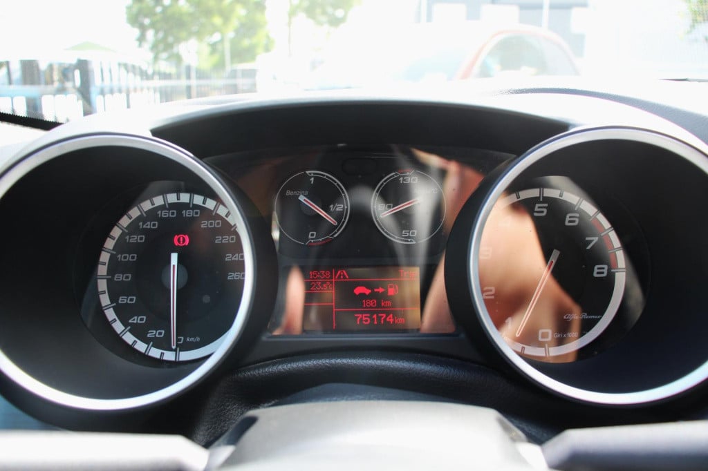 Alfa Romeo Giulietta 1.4 t turbo turismo - leder - cruise - clima - stoel v
