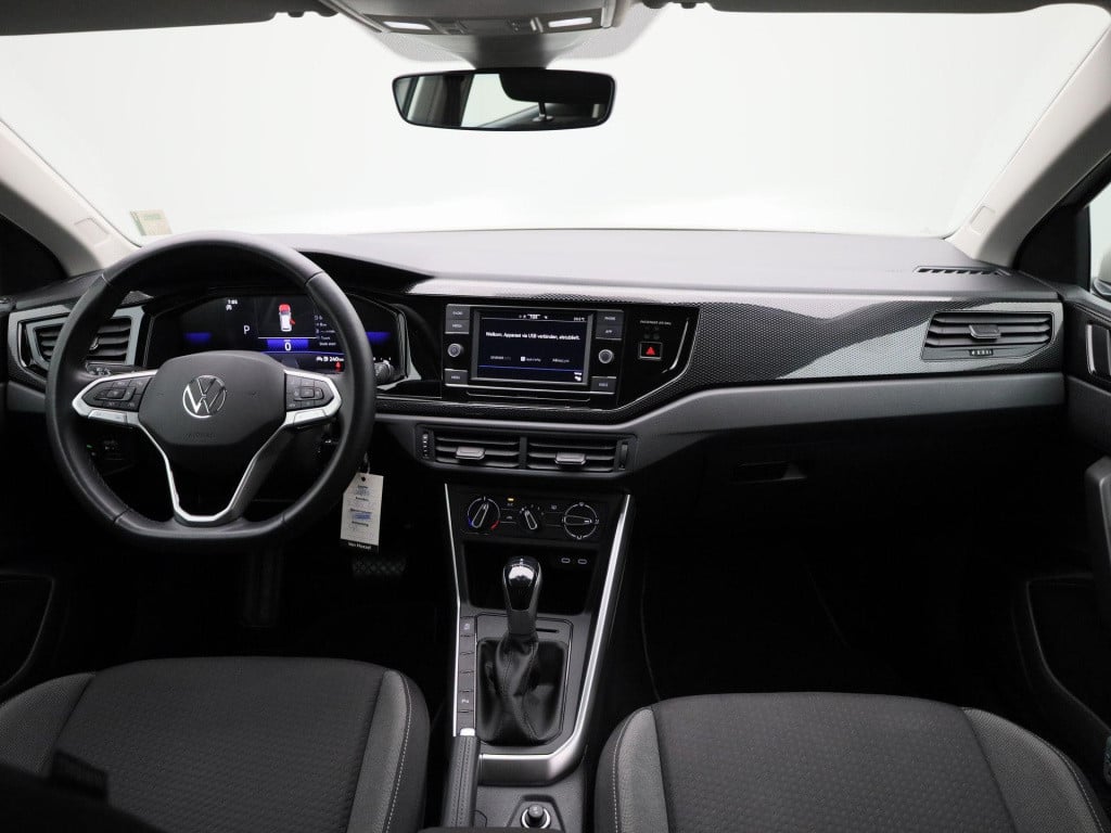 Volkswagen Taigo 1.0 tsi life | automaat | apple carplay / android auto | a