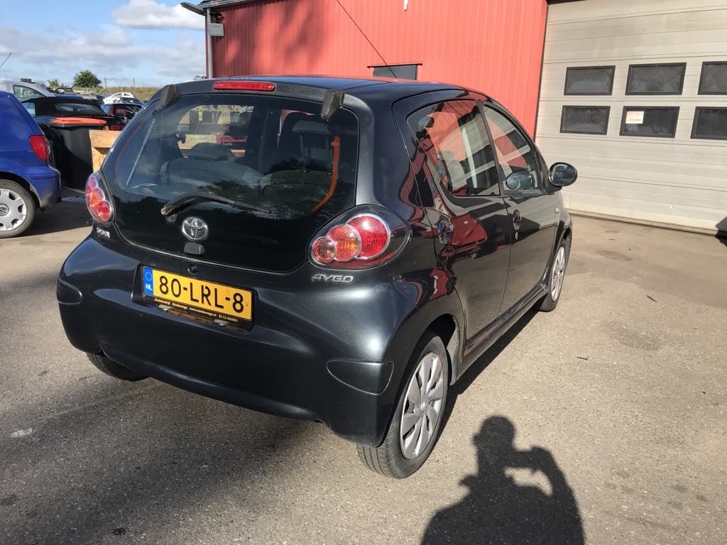 Toyota Aygo 1.0-12v comfort