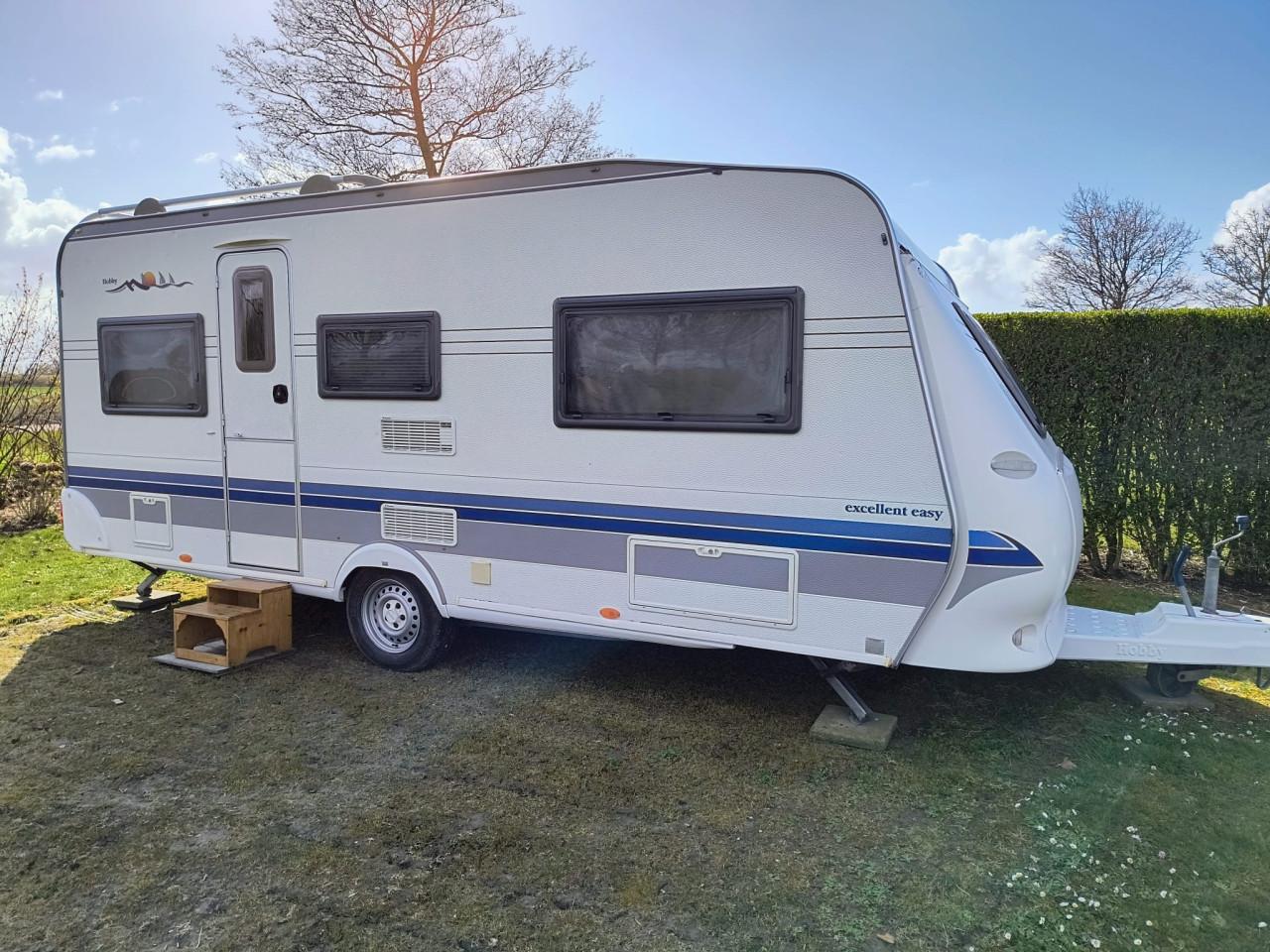 Hobby caravan (495 UFT Excellent)