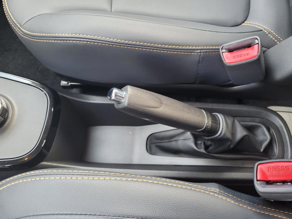 Dacia Spring comfort plus (orange pack) 27 kwh slechts 130km btw auto