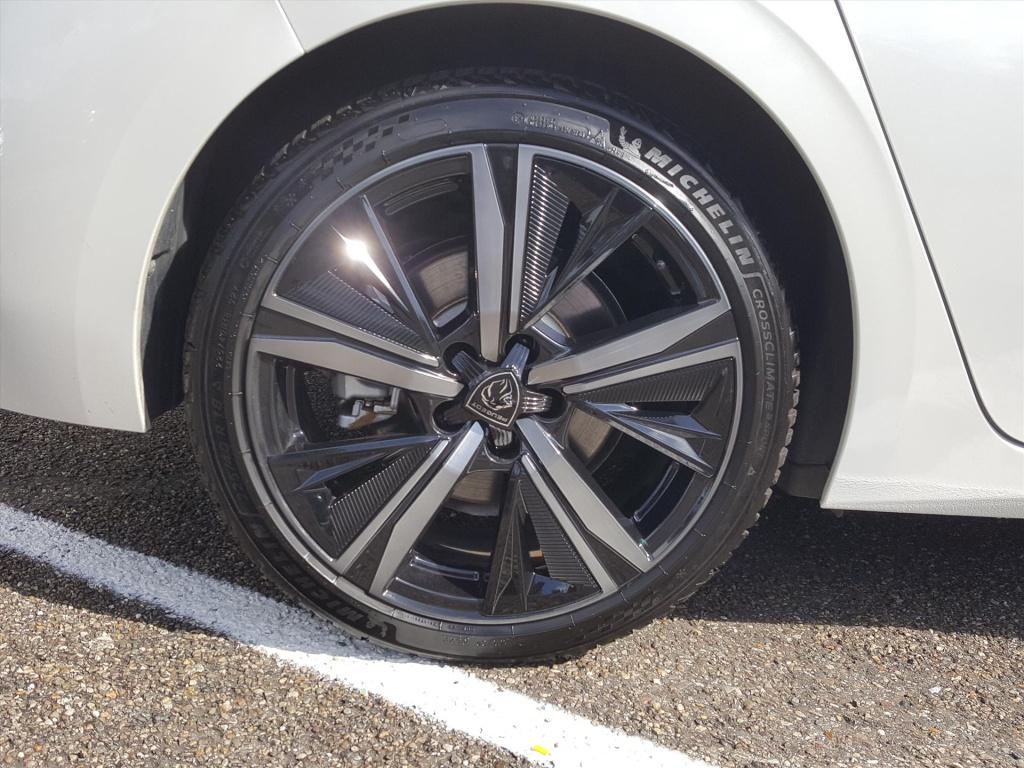 Peugeot 308 1.6 hybrid 180pk e-eat8 gt pack business | navi | bt | 360° cam
