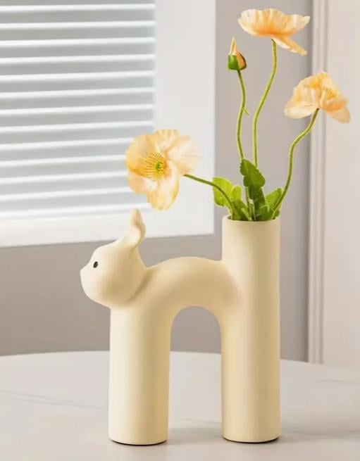 Bloemenvaasje kat crème