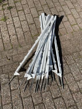 Wei prikpaaltjes 15