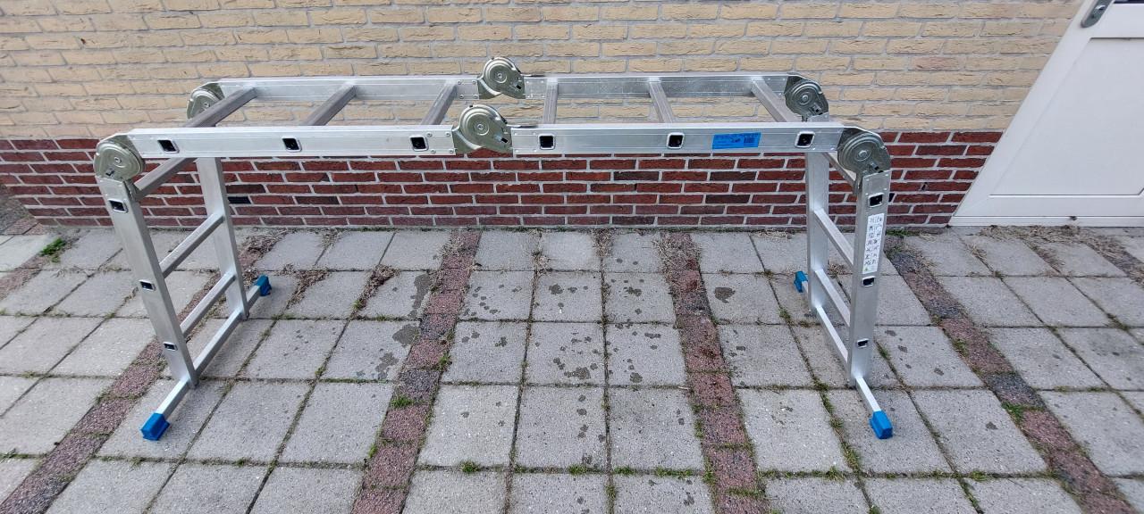 Inklapbare ladder van hoogwaardig aluminium