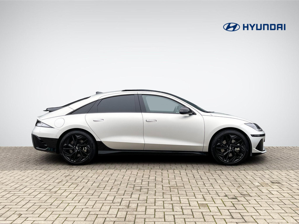 Hyundai Ioniq 6 first edition awd 77.4 kwh hyundai ioniq 6 first edition aw