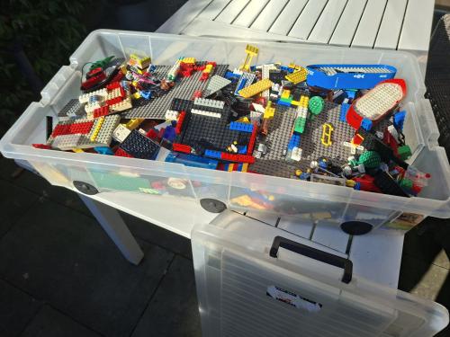 Lego in grote verzamelbak