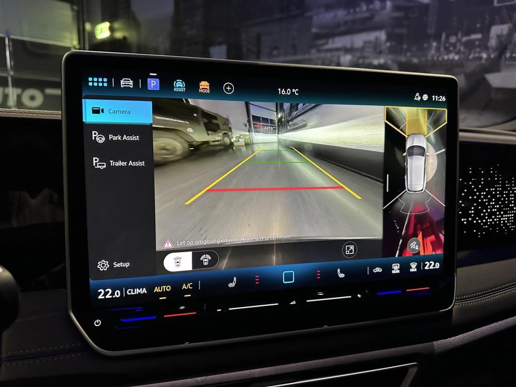 Volkswagen Tiguan 1.5 etsi r-line business *standkachel*pano*trekhaak*harma