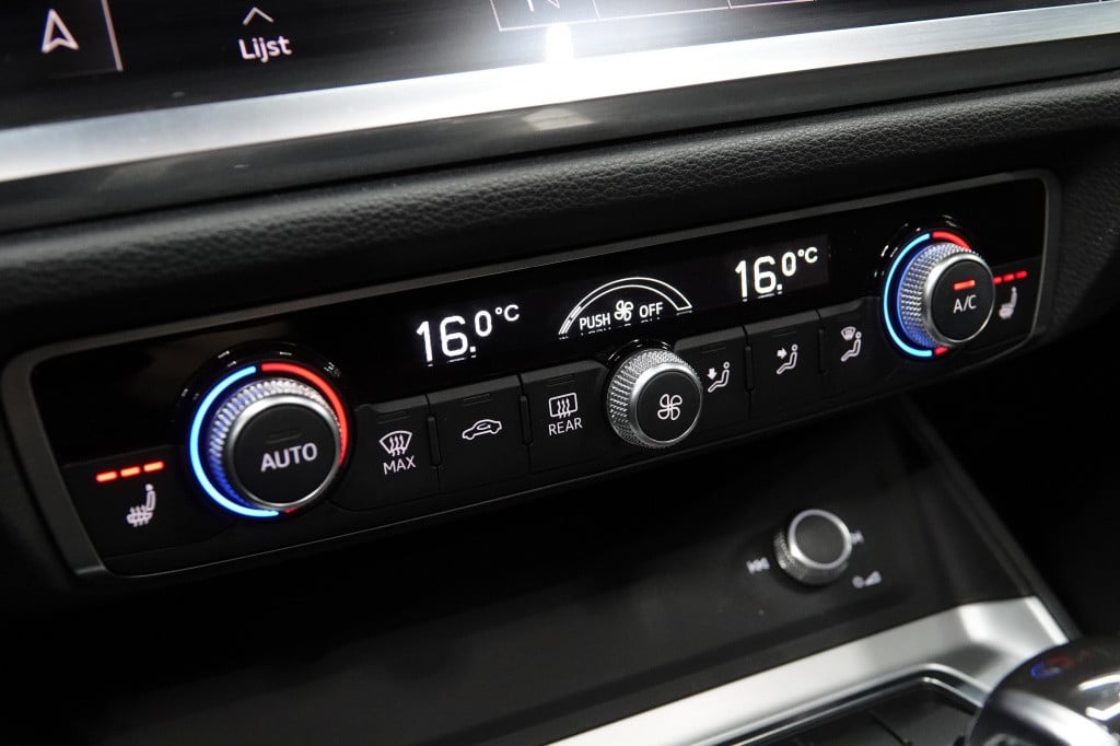 Audi Q3 35 tfsi pro line | pano | matrix | maxton | camera |