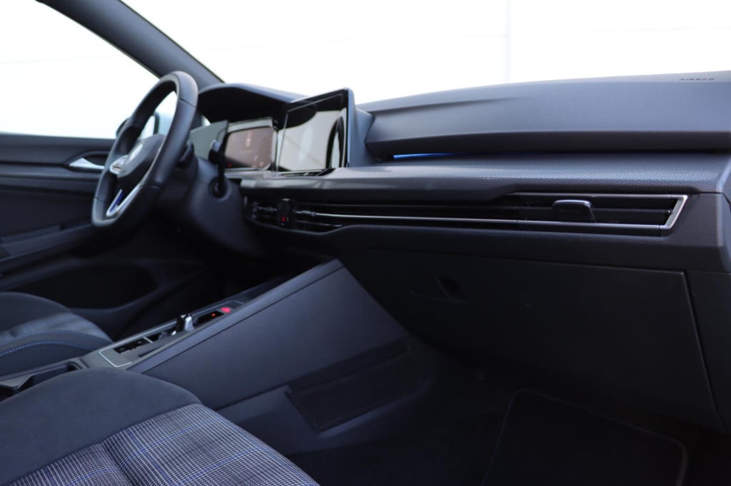 Volkswagen Golf 1.4 tsi ehybrid 245pk dsg6