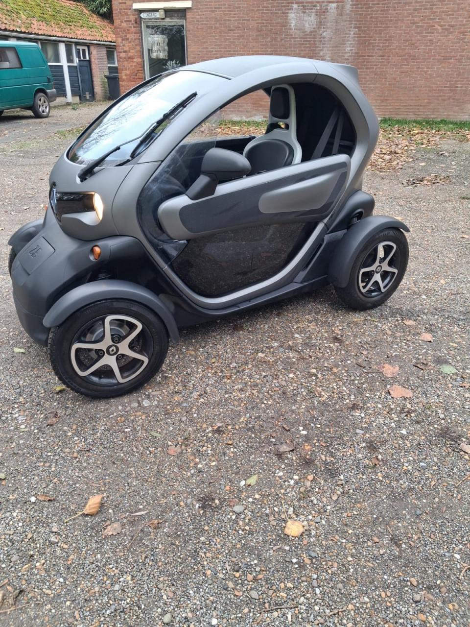 RENAULT TWIZY