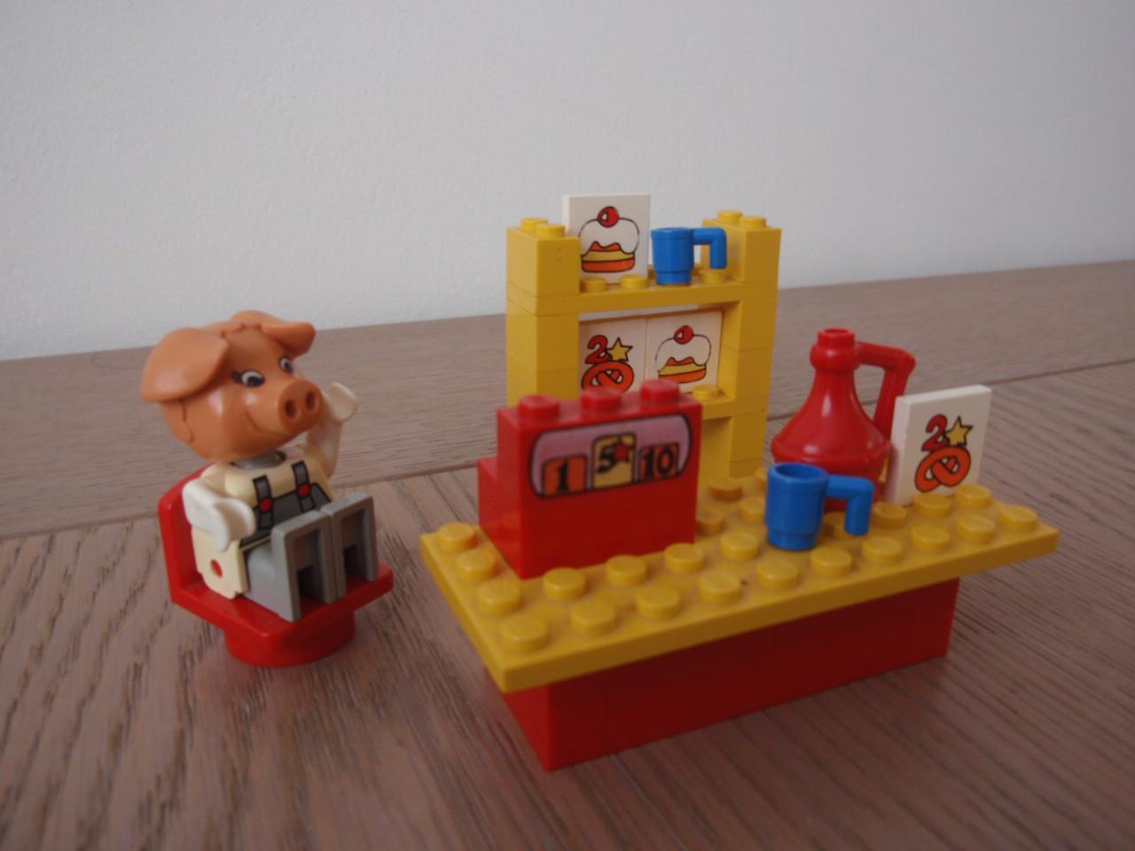 Lego ? ... FABULAND !