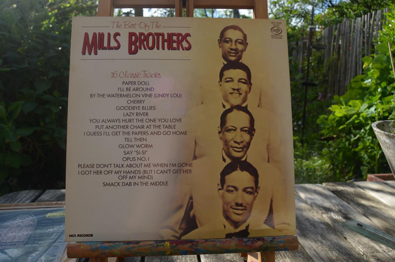 Heel veel LP's Mills Brothers (2)