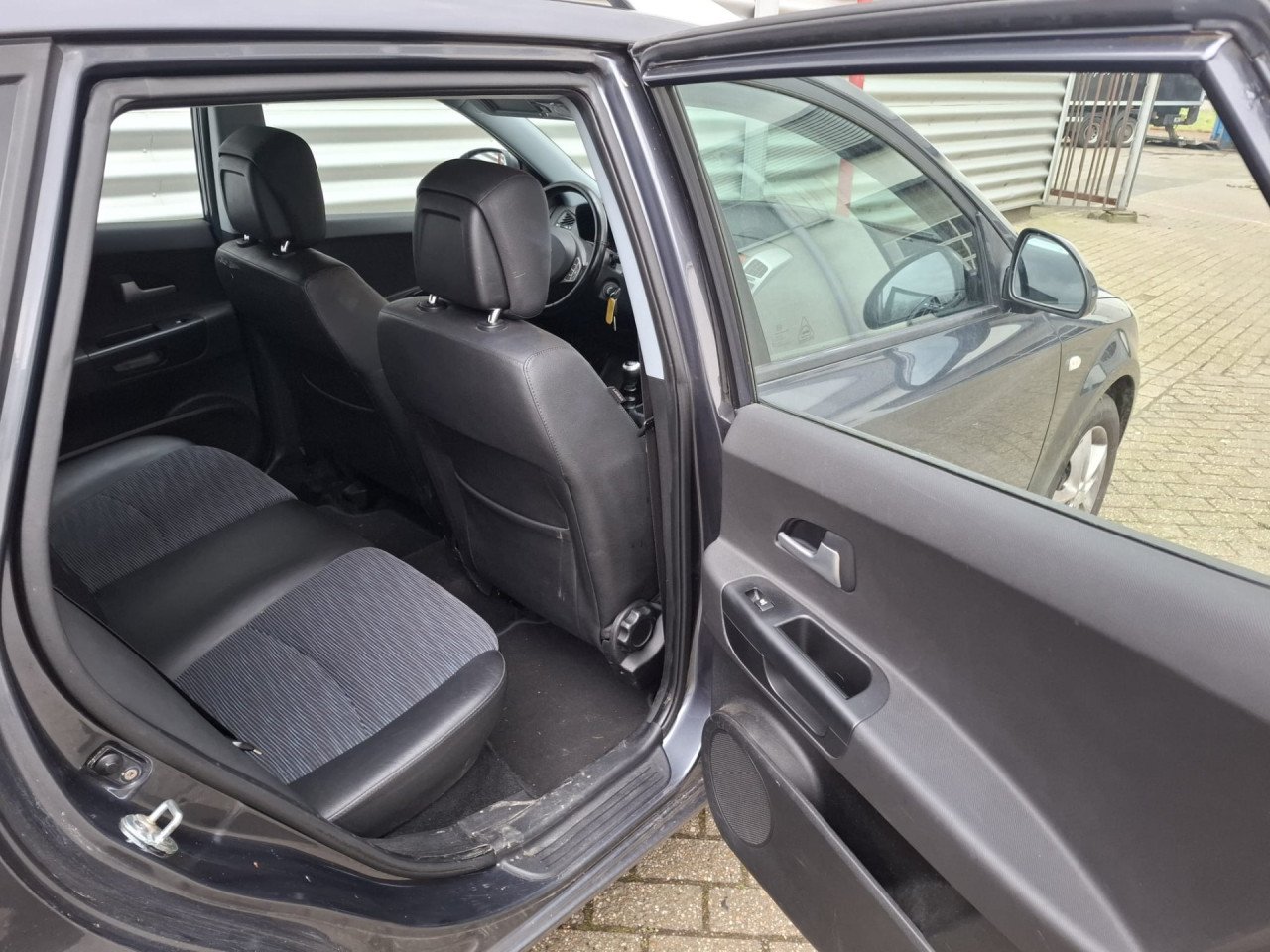 Kia cee'd Sporty Wagon 1.6 Business Edition