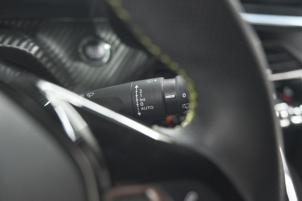 Peugeot E-2008 ev gt 50 kwh | adaptieve cruise control | camera | navigatie