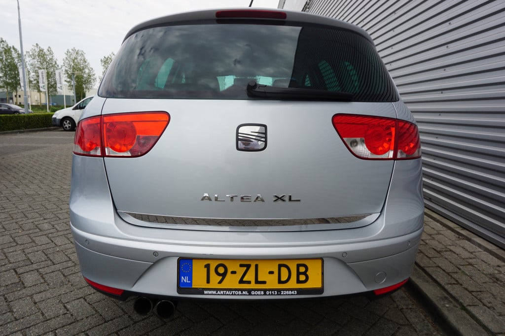 Seat Altea Xl 1.8 tfsi stylance airco / cruise / parkeers. / elektr. ramen 
