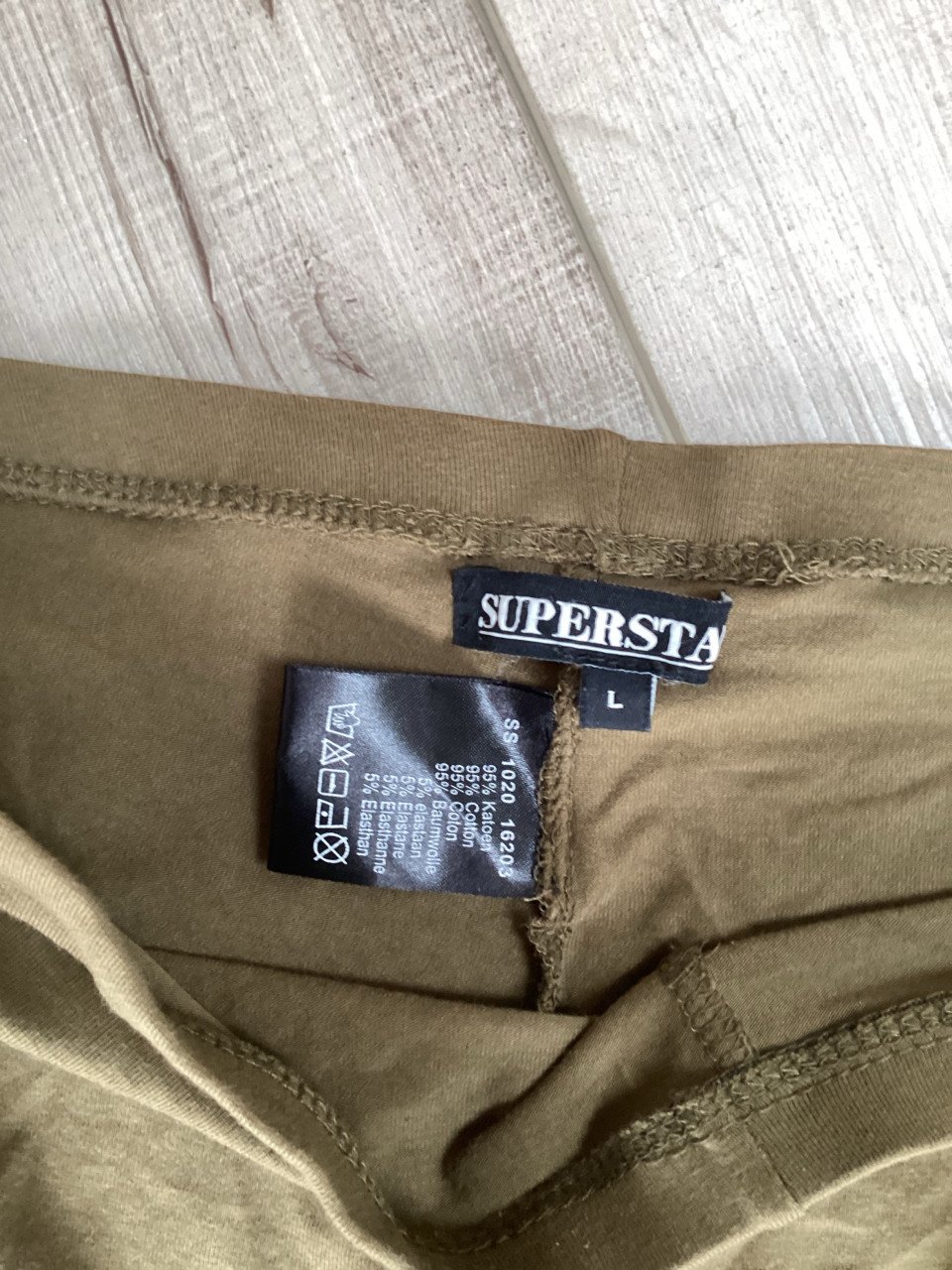 Nieuwe legging met lovertjes en kraaltjes maat L/xl khaki kleur