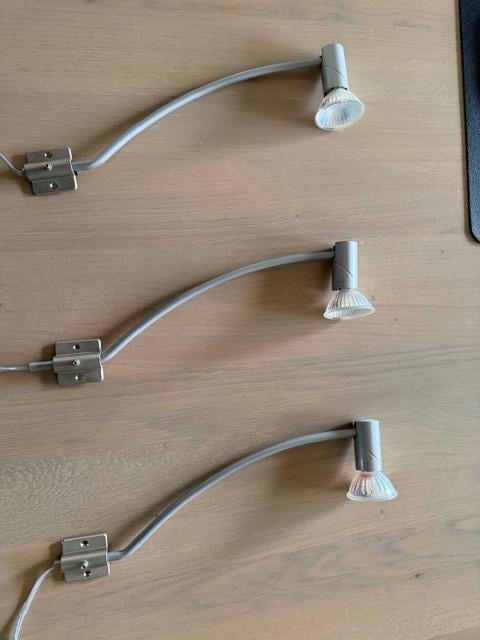 3 stijlvolle (boeken)kast-spotjes met werkende dimmer - compleet