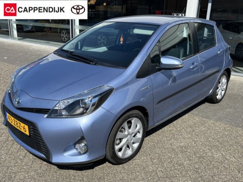 Toyota Yaris | net binnen | lage km-stand 1.5 full hybrid dynamic | camera 