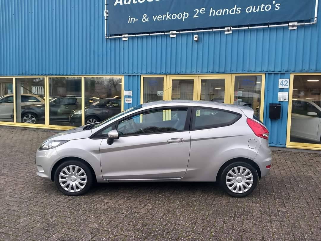 Ford Fiesta 1.25 Trend 3deurs bj:2009 airco