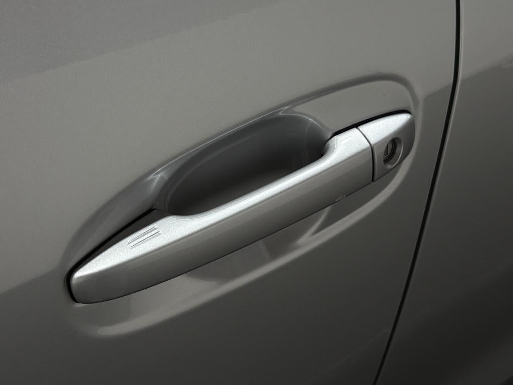 Toyota Corolla Verso 1.8 vvt-i skyview edition