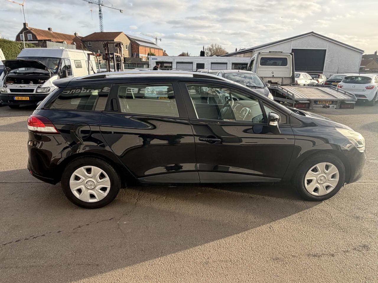 Renault Clio Estate 0.9 TCe Expression  5 deurs stationwagen AIRCO ! ! !