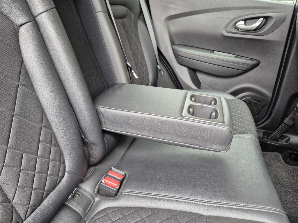 Renault Kadjar 1.3 tce 140 edc automaat techno all season banden, led, blin