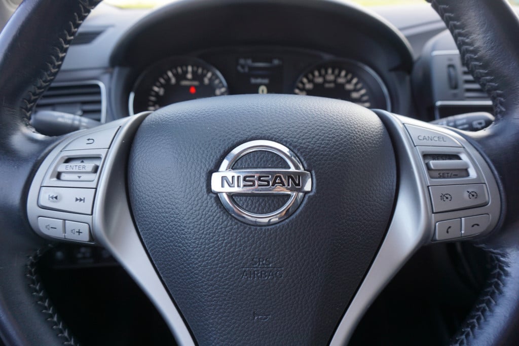 Nissan Pulsar 1.2 dig-t n-vision climate / navi / camera / parkeers. / crui
