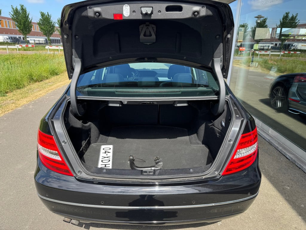 Mercedes-Benz C-Klasse 180 avantgarde automaat , schuifdak / afneembare tre