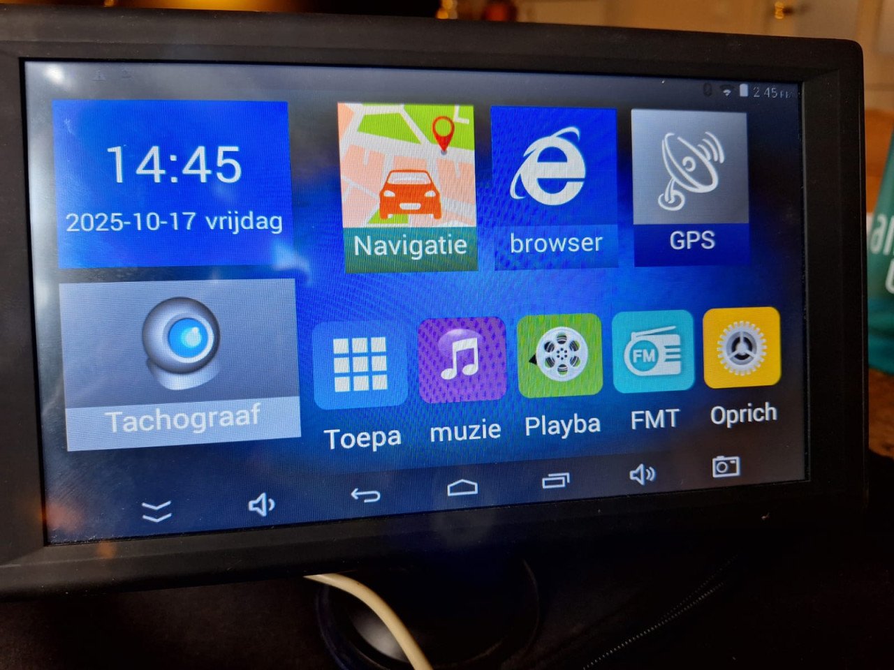 9 inch navigatie voor auto, camper en vrachtwagen