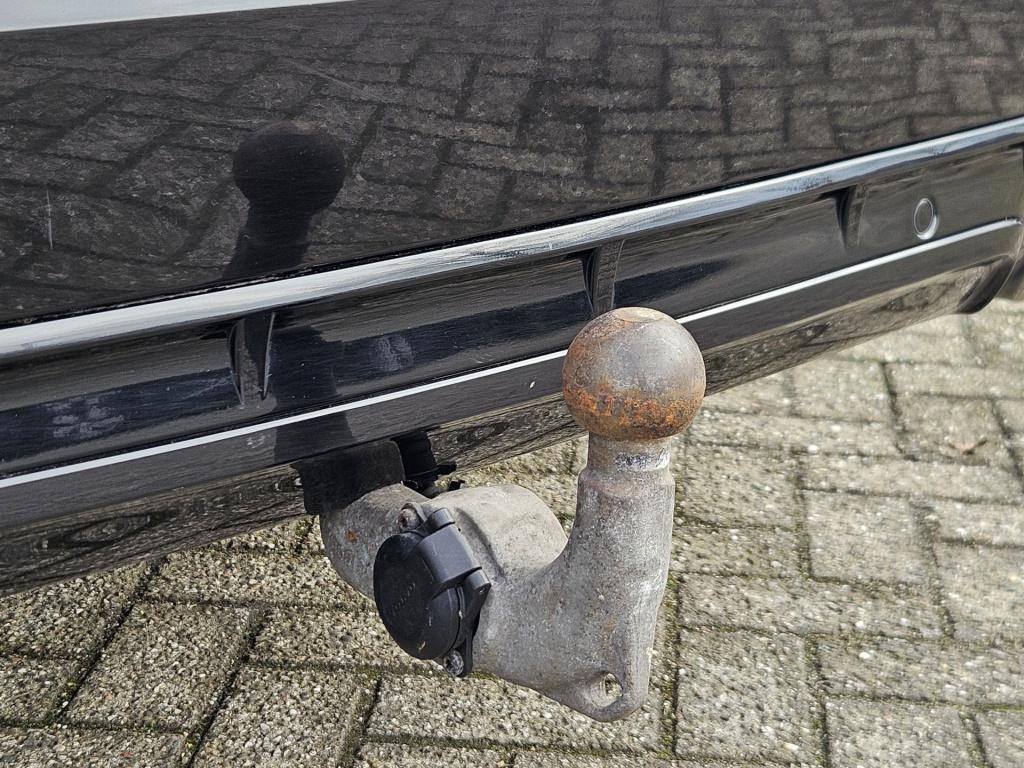 Volvo XC90 2.0 t8 twin engine awd r-design | pano | elek. trekhaak