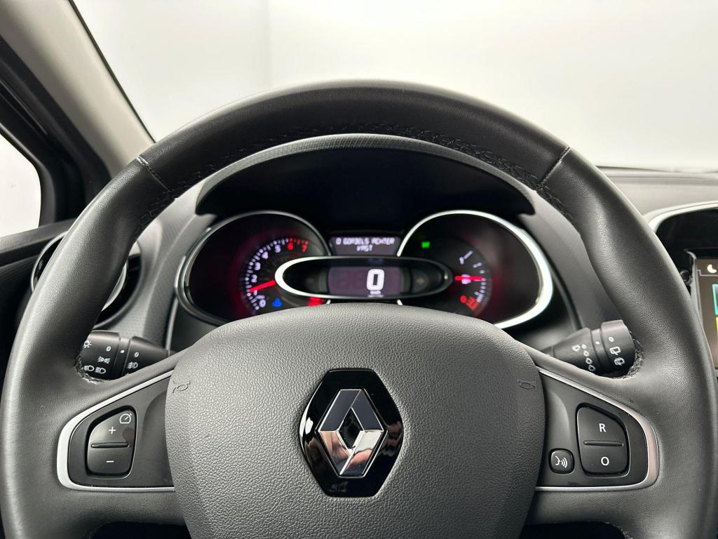 Renault Clio estate 0.9 tce limited