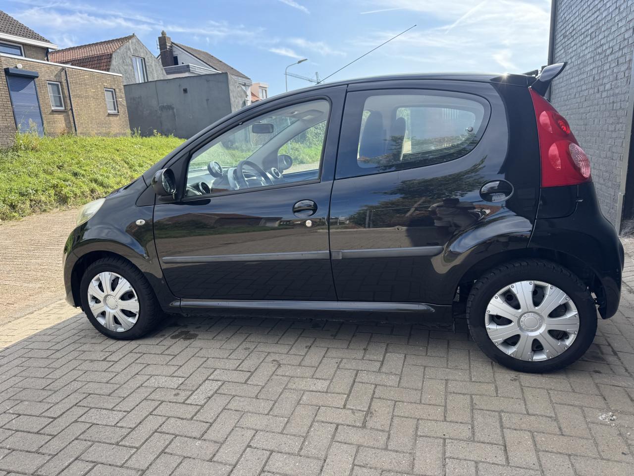 Peugeot 107 1.0 12V 5DR 2007 Zwart Airco Apk Nap