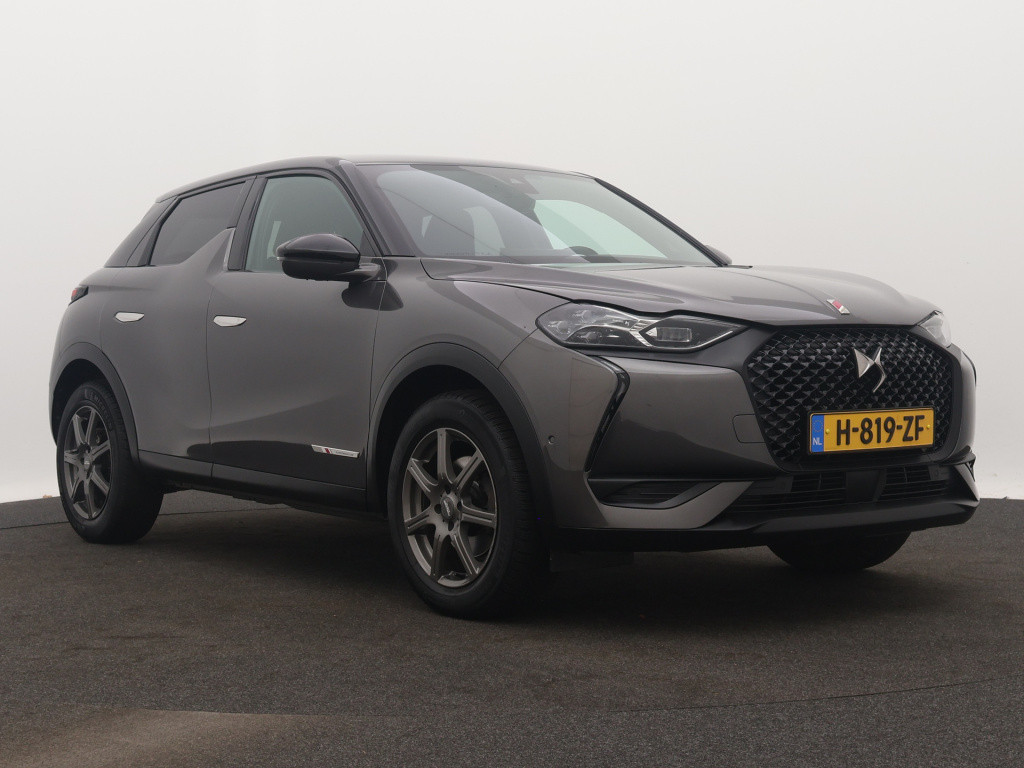 Ds Ds 3 crossback 130 pk automaat performance line | rijklaar | trekhaak |