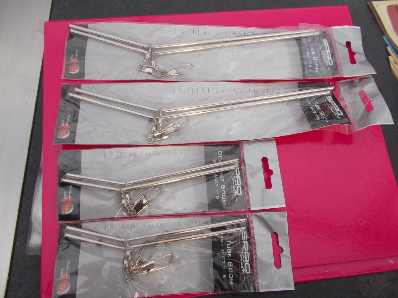 Nieuw in verpakking  hoekafhouders