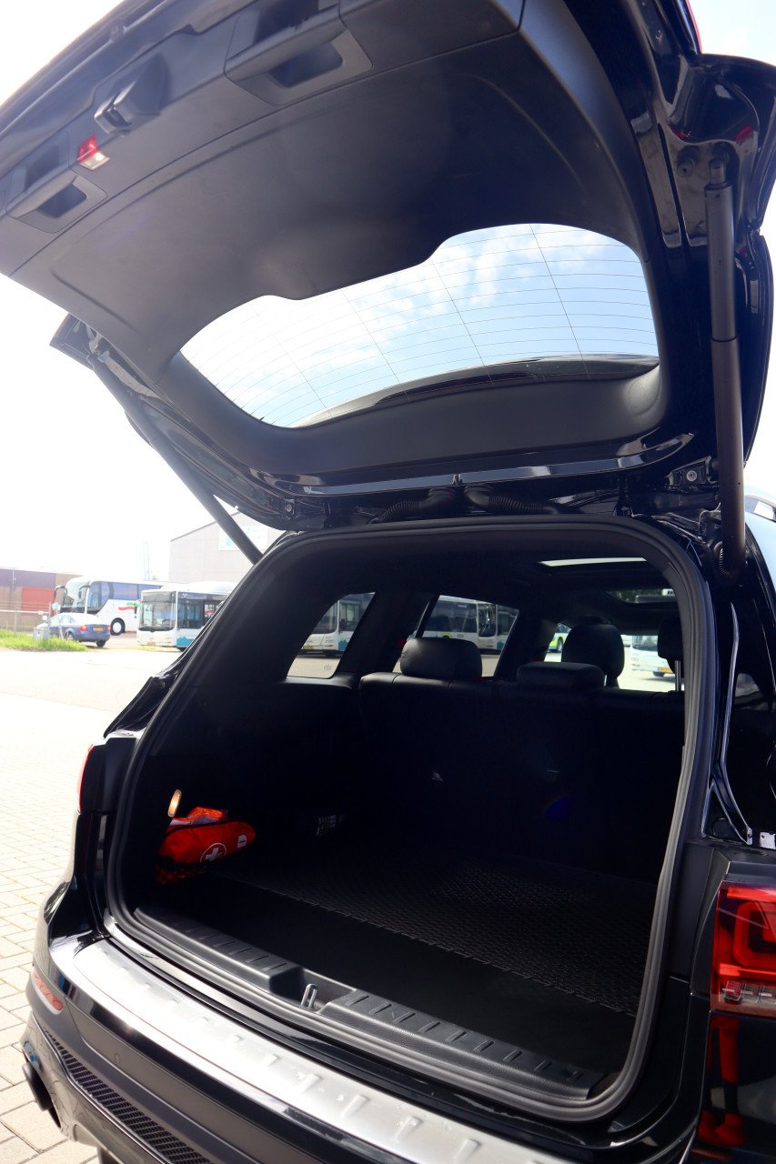 Mercedes-Benz GLB AMG 35 4MATIC Speedshift 2021| 306 PK | Full option |