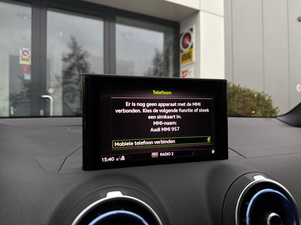 Audi Q2 2.0 tfsi quattro s-line * panoramadak * leder * black pack