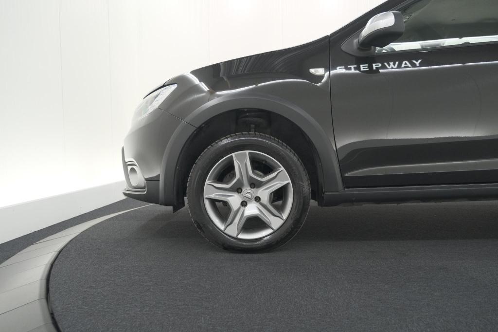 Dacia Sandero Stepway tce 90 sl | parkeersensoren | cruise control | naviga