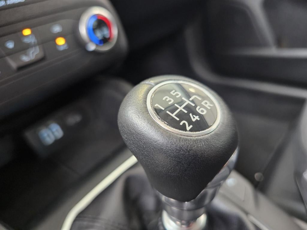 Ford Focus wagon 1.0 ecoboost hybrid trend edition business