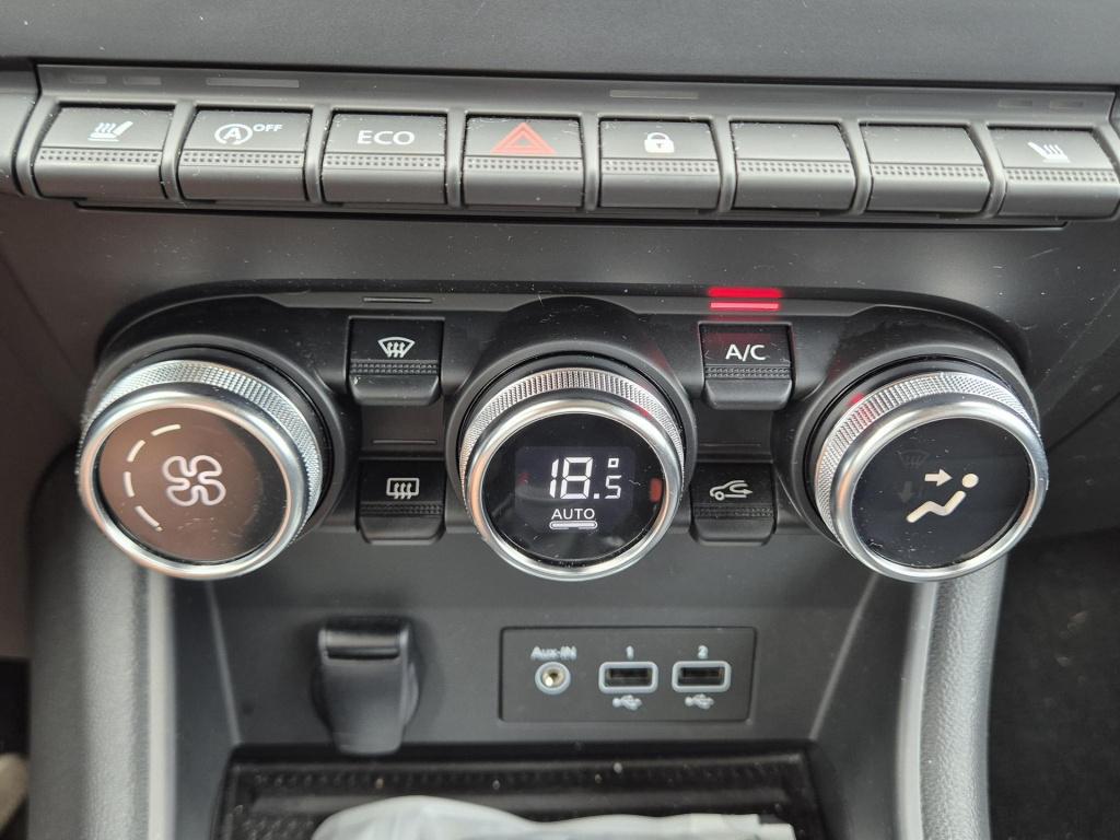Renault Captur 1.3 tce 130 intens trekhaak, camera, stoel-, stuur- en voorr