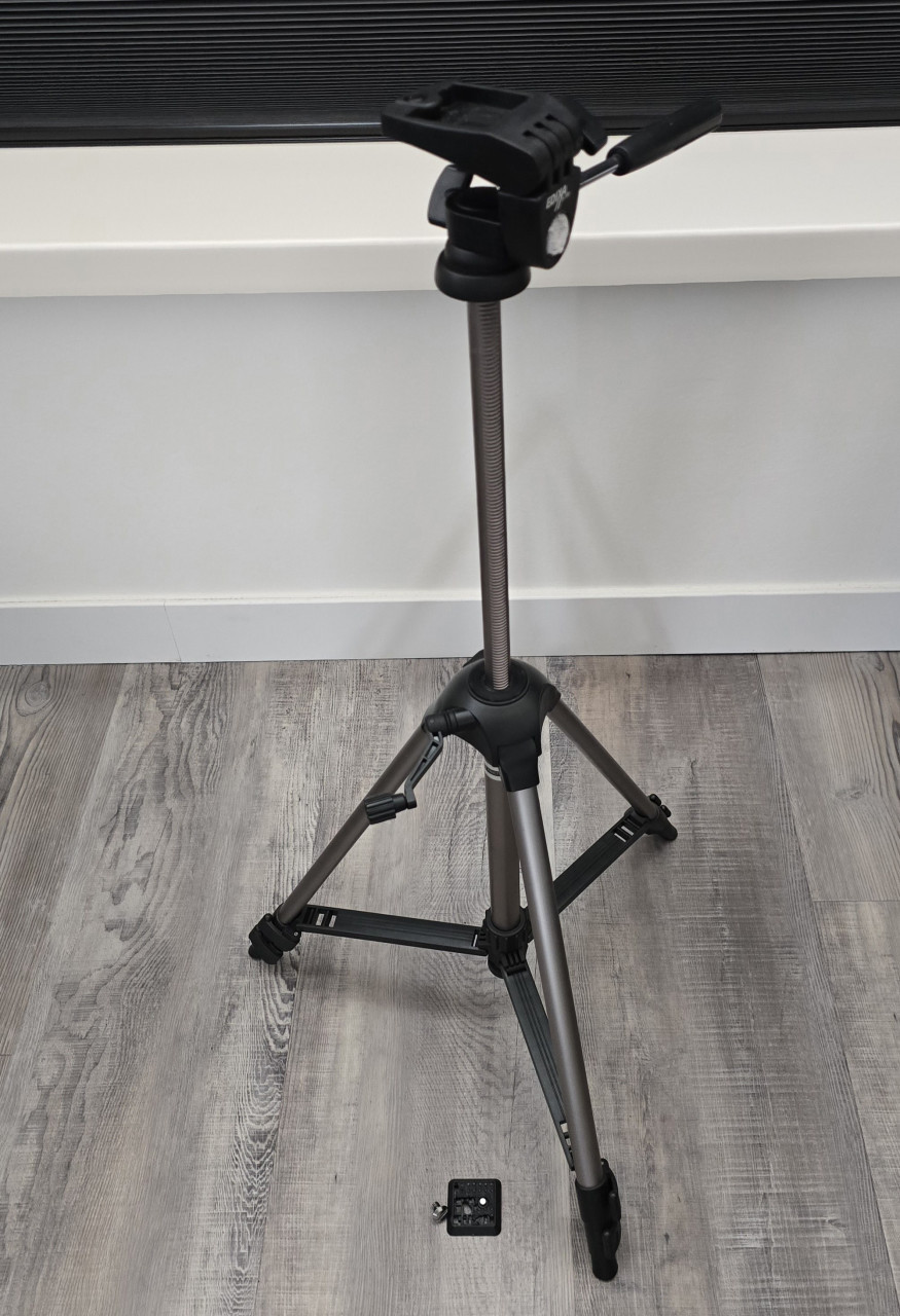 Edixa S-100 statief (defecte snelkoppelingsplaat)t)