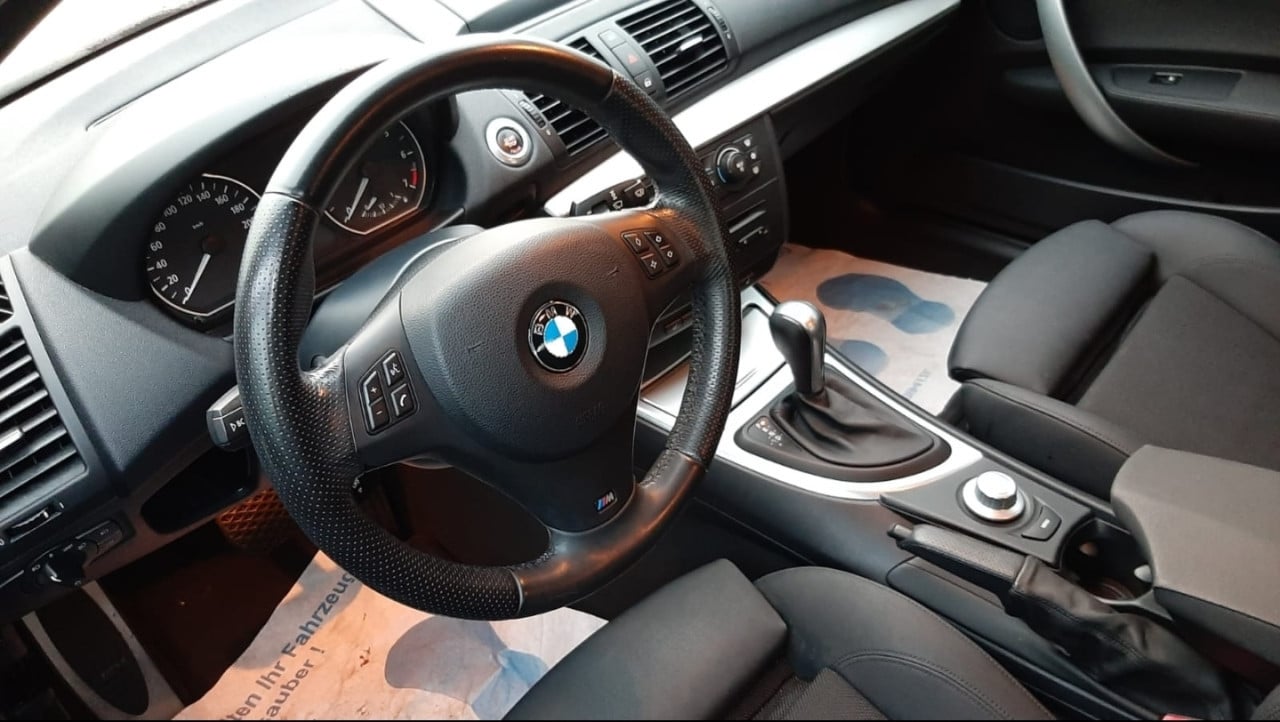 BMW 120i