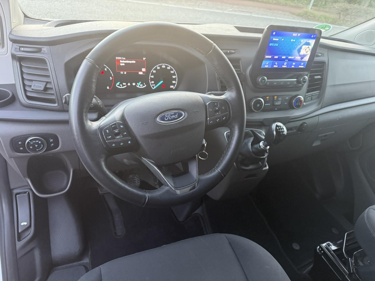 Ford | Burstner BC 5001 - Zo goed als nieuwe compacte stadscamper!