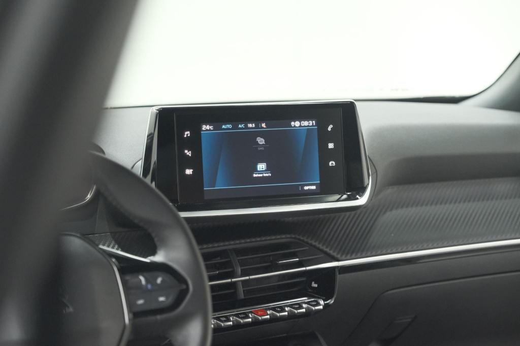 Peugeot 2008 puretech 130 active | camera | apple carplay | parkeersensoren