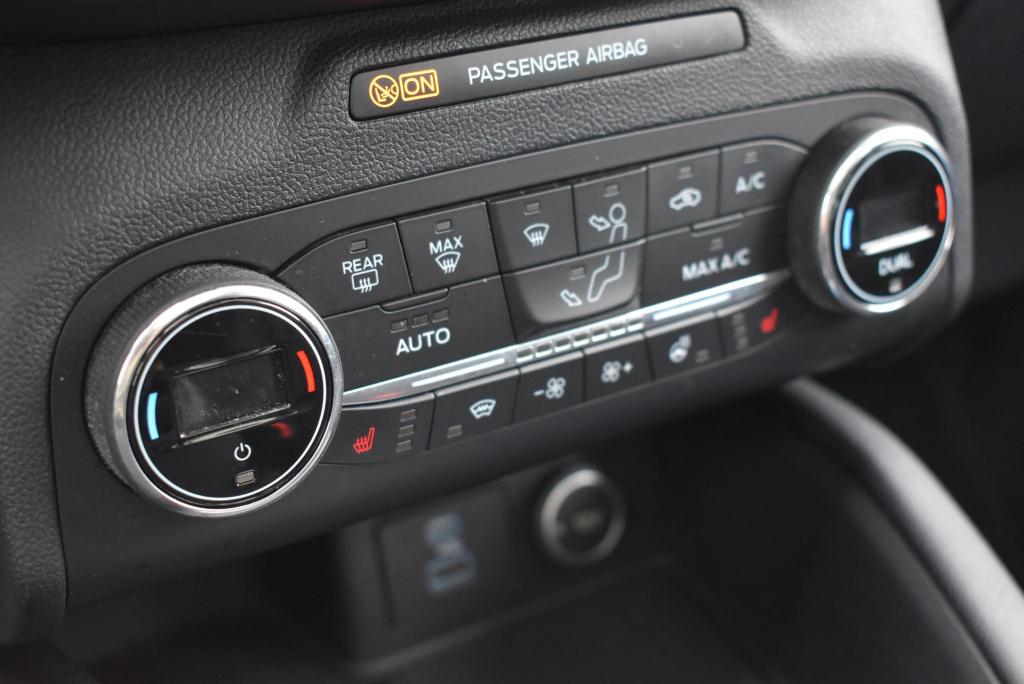 Ford Kuga 2.5 phev titanium x | climate control | adaptive cruise control |