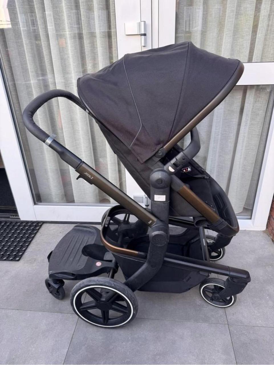 Perfecte Joolz Day+ Kinderwagenset. Kleur Brilliant Black.